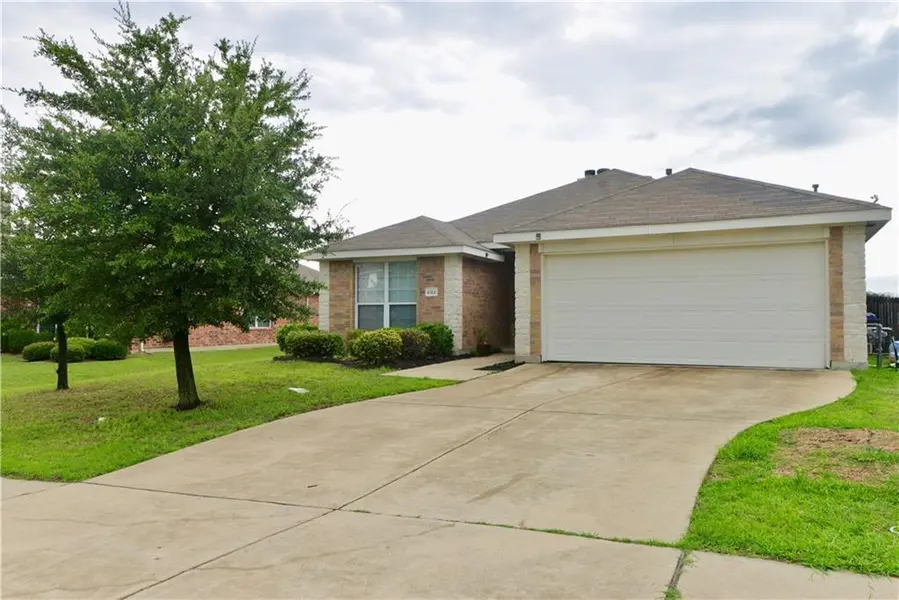 602 Diamond Creek Drive, Forney, TX 75126