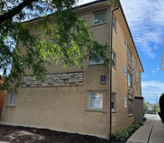 8039 Grand AVE #1S, River Grove, IL 60171