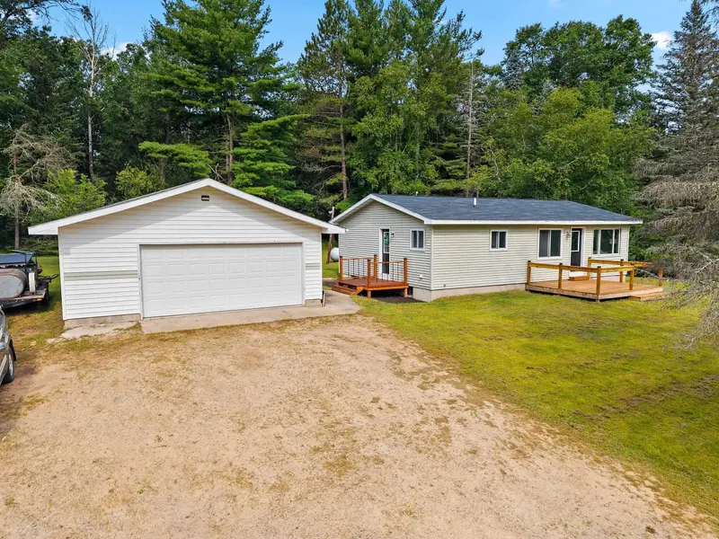 N8325 N RIVER RD, Stephenson, MI 49887