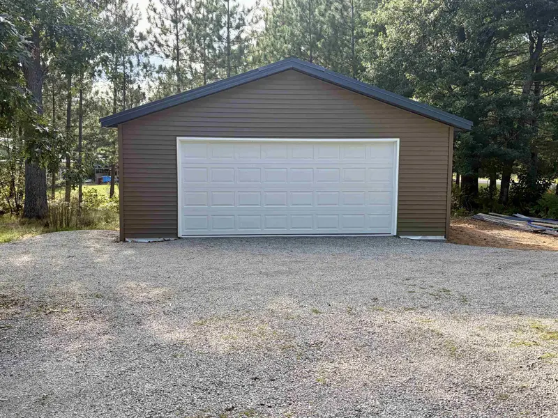 W10687 TANONKA LN #6, Athelstane, WI 54104