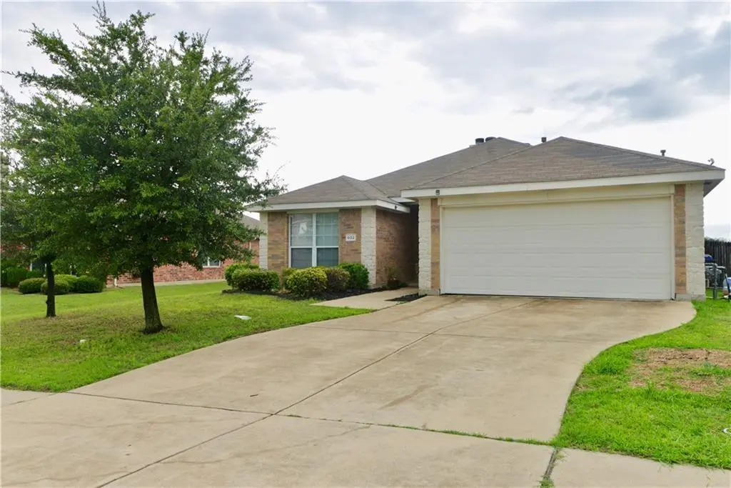 602 Diamond Creek Drive, Forney, TX 75126