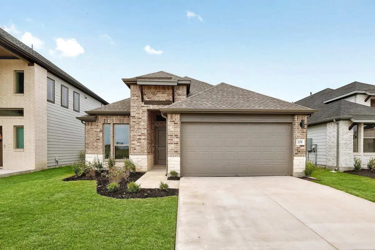 206 Melrose ST, Hutto, TX 78634