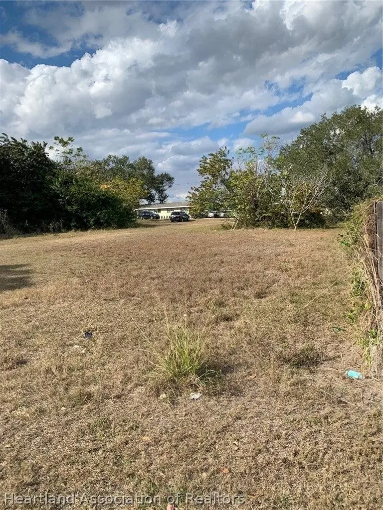 215 TULANE DR, Avon Park, FL 33825