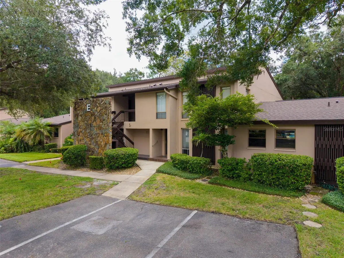 1400 TARPON WOODS BLVD #E6, Palm Harbor, FL 34685