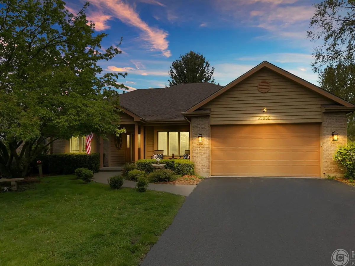 39882 N Harbor Ridge DR, Antioch, IL 60002
