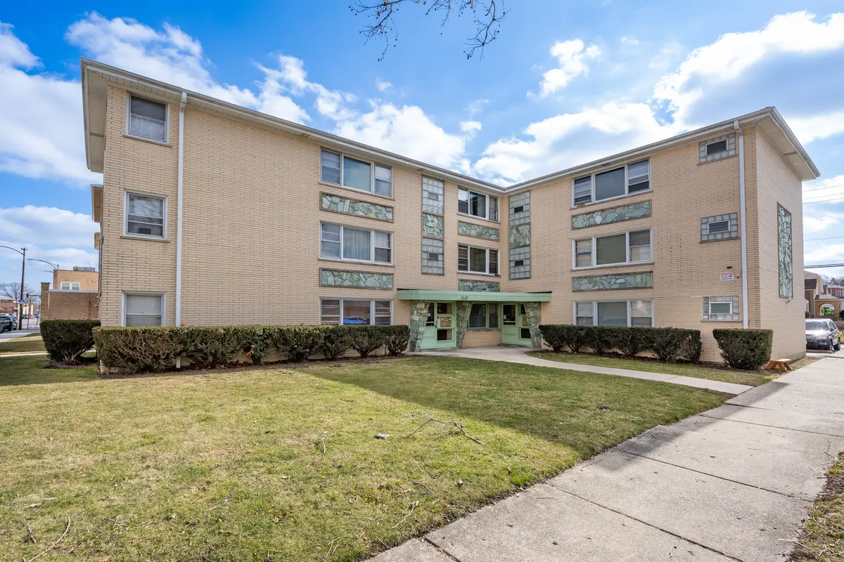 3145 N Nordica AVE, Chicago, IL 60634