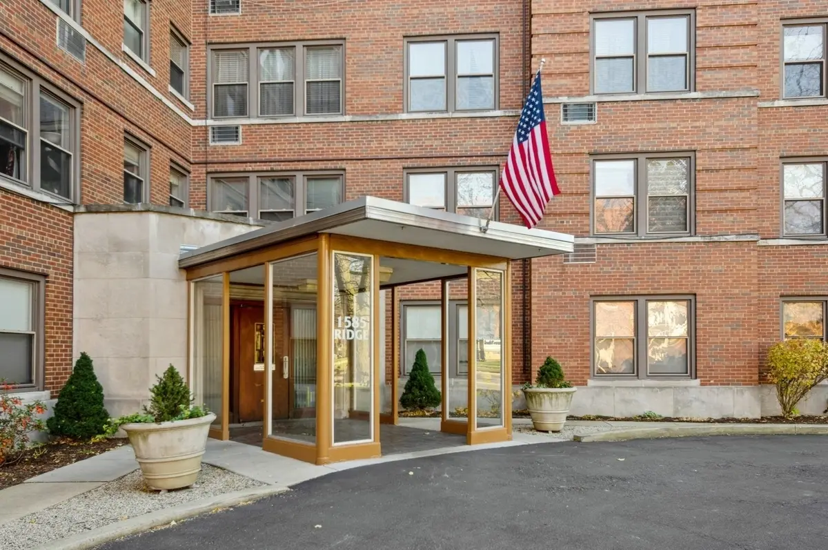 1585 Ridge AVE #310, Evanston, IL 60201