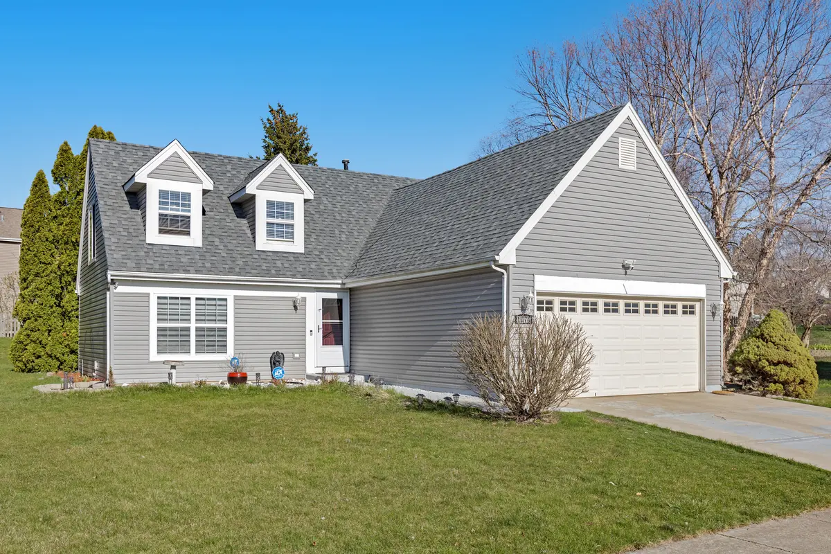 1070 Division ST, Geneva, IL 60134