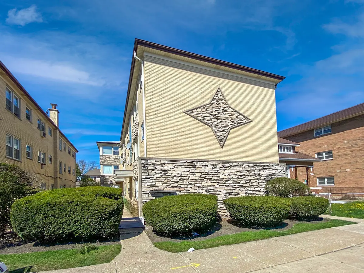2316 N HARLEM AVE, Elmwood Park, IL 60707