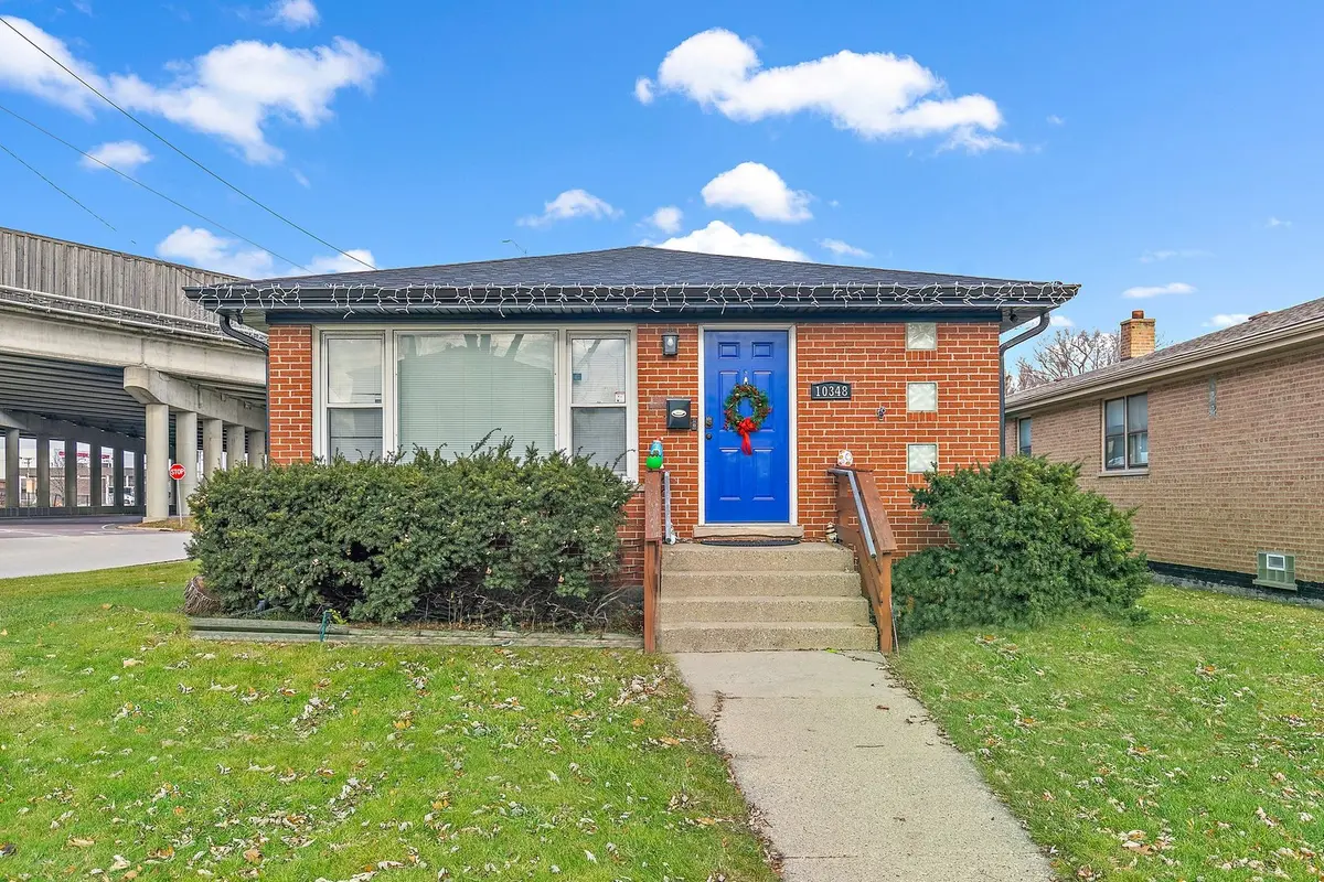 10348 Mcnerney DR, Franklin Park, IL 60131