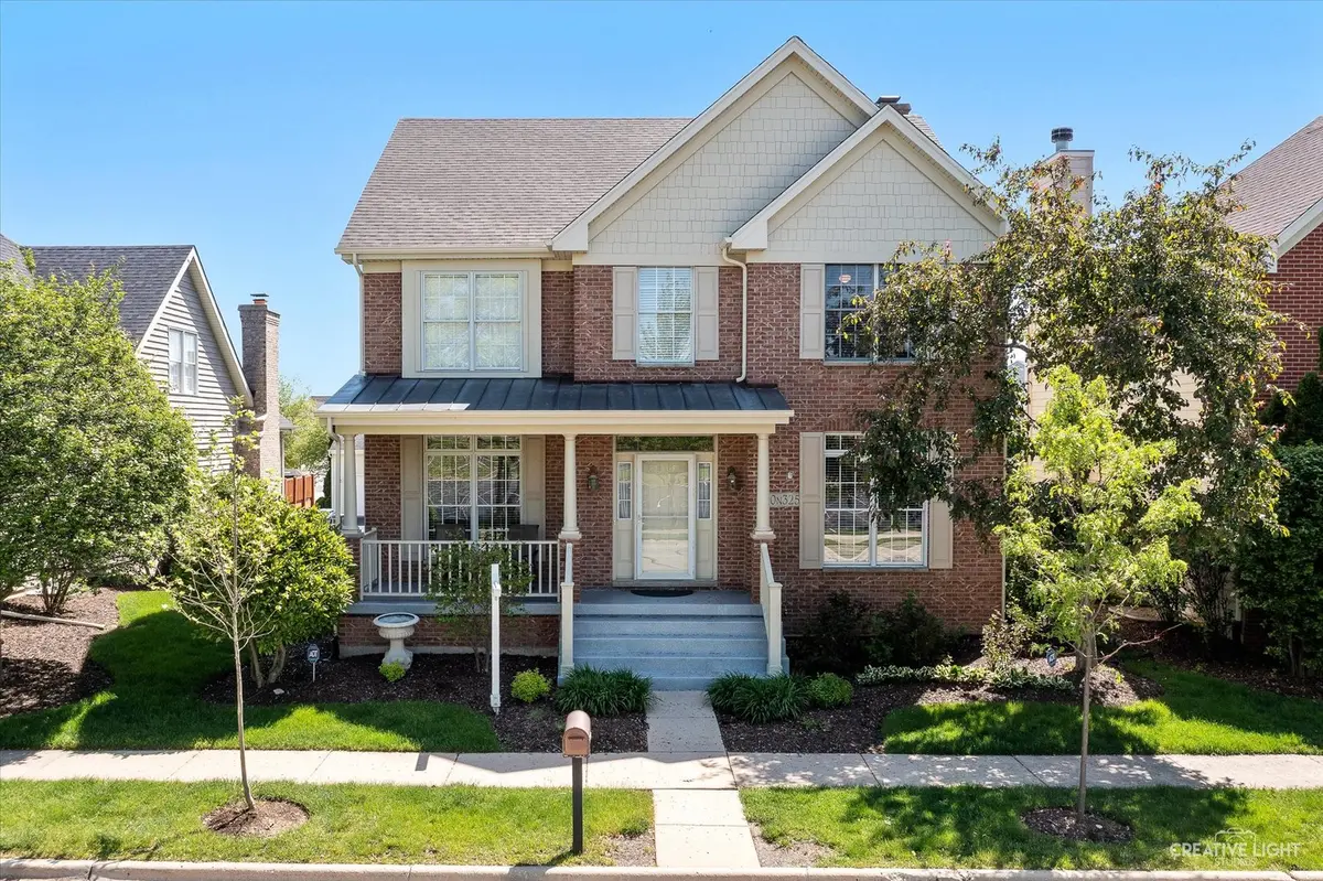 N325 Armstrong LN, Geneva, IL 60134