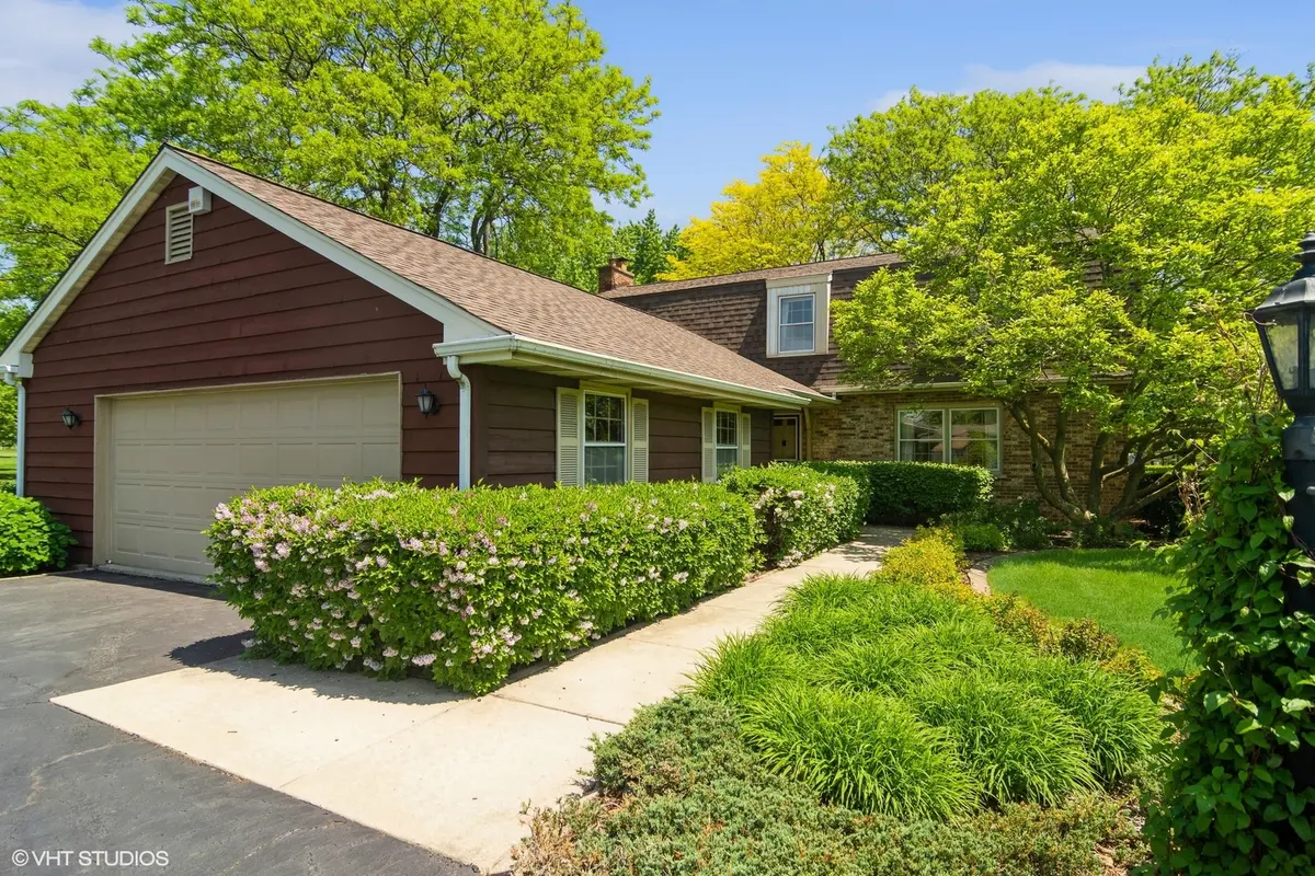 2112 Greenock ST, Inverness, IL 60067