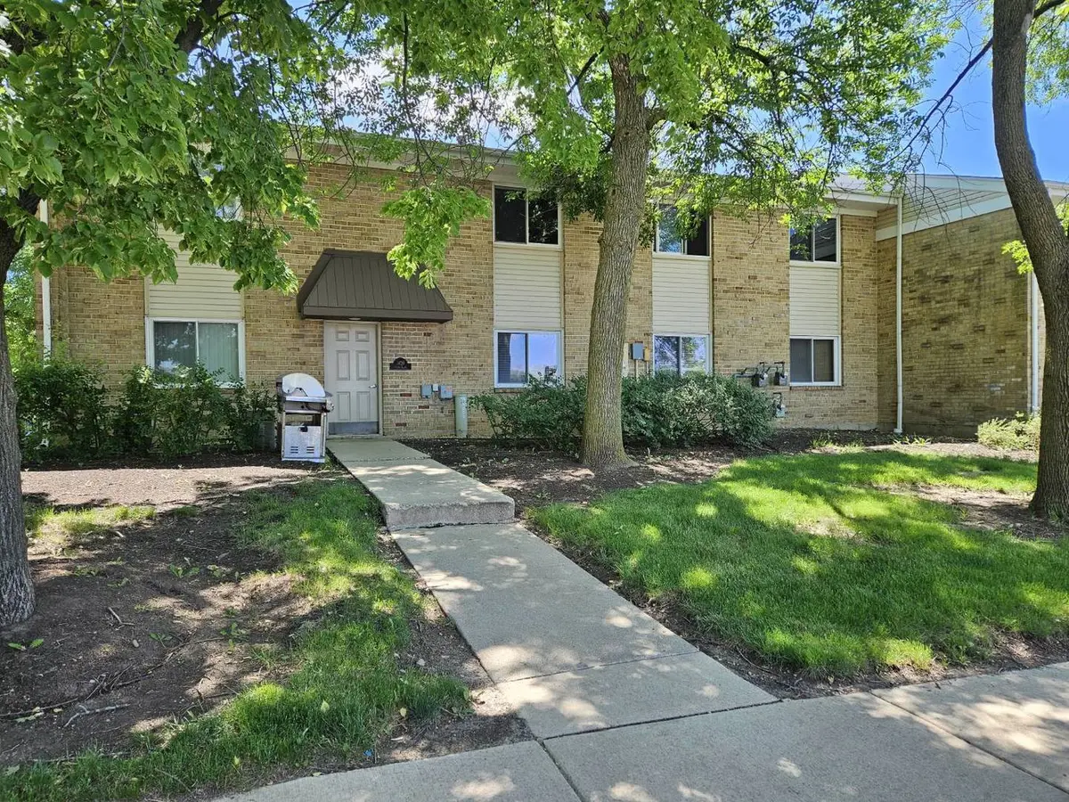 1420 Volid DR #D, Hoffman Estates, IL 60169