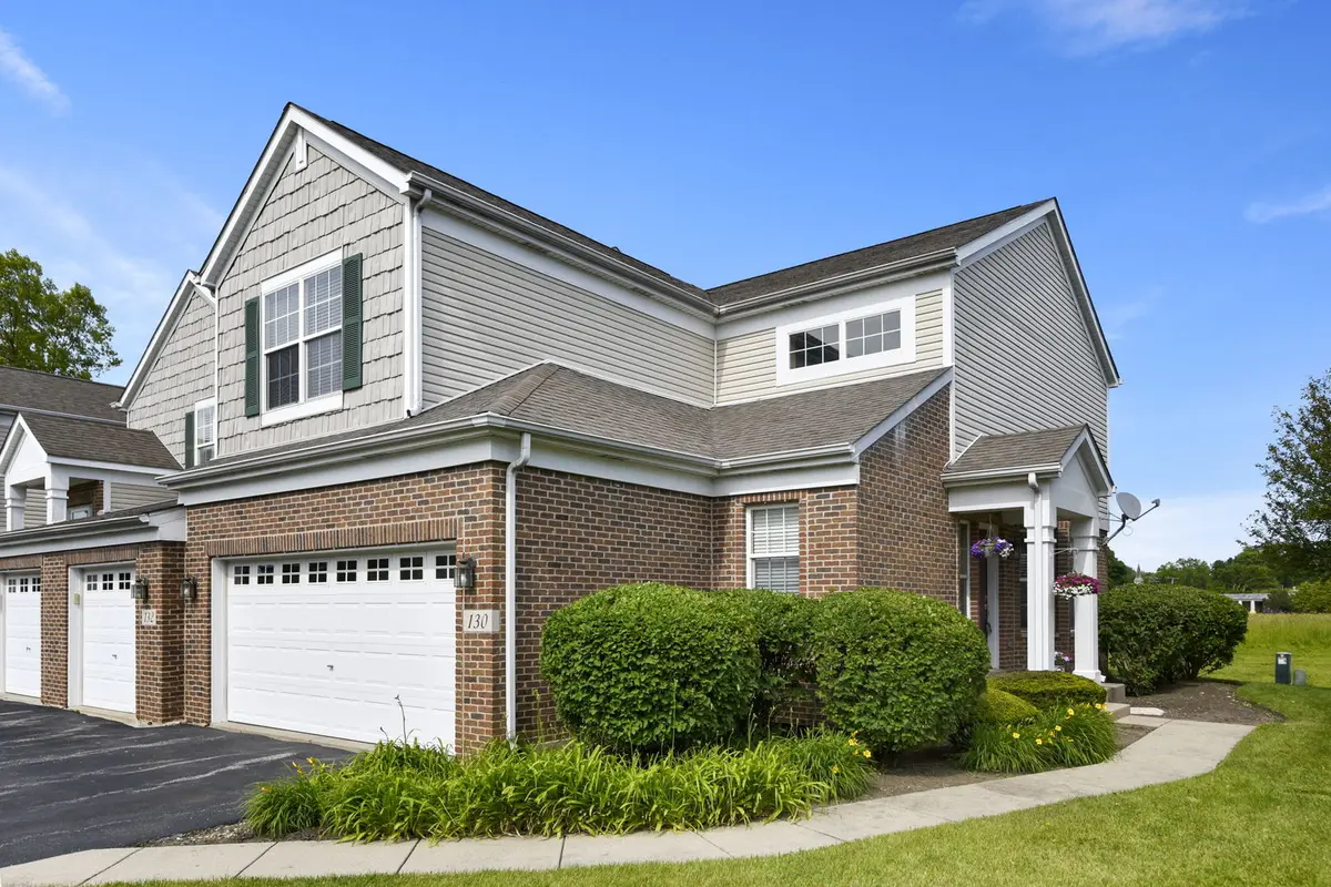 130 Andrew Taras CT, Joliet, IL 60435