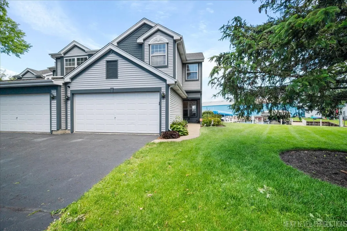 195 Janet CT, Fox Lake, IL 60020