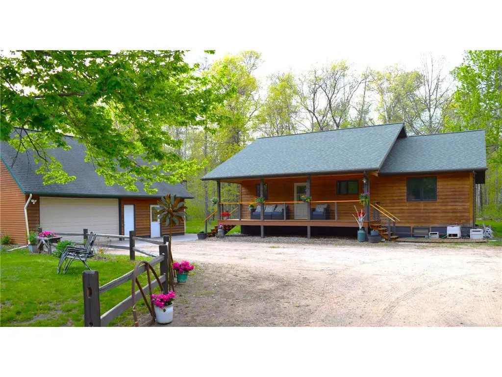 13066 Oakland Parkway Road, Merrifield, MN 56465