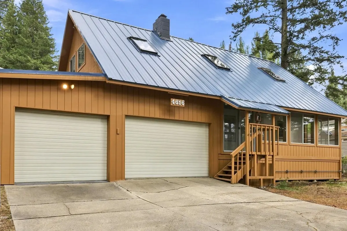 4616 Julius Rd Rd, Loon Lake, WA 99148