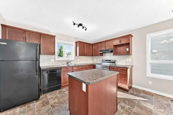 254 Silverado WAY SW, Calgary, AB T2X 0H6