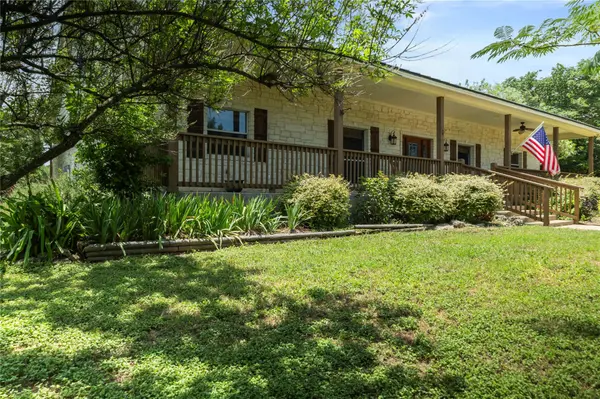 515 Liberty DR,  Liberty Hill,  TX 78642