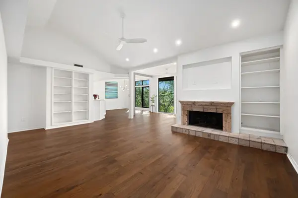 1000 Liberty Park DR #407, Austin, TX 78746