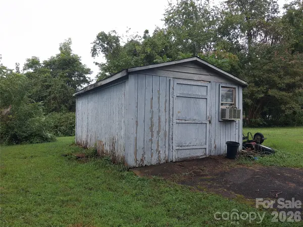 50 Ashworth CIR, Marion, NC 28752
