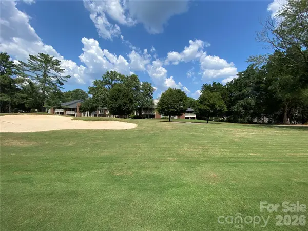 7962 Greenside CT, Charlotte, NC 28277