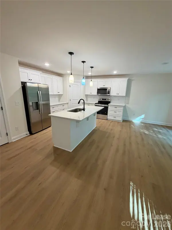 1211 Brecken CT, Kannapolis, NC 28081