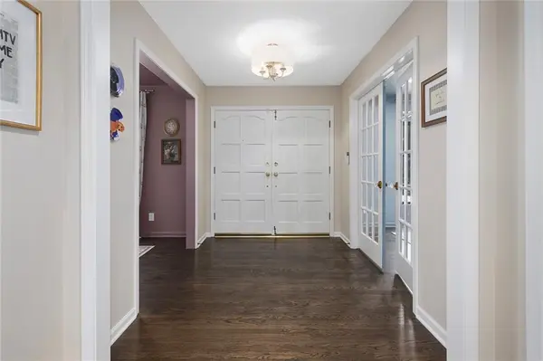 10500 Farley ST, Overland Park, KS 66212