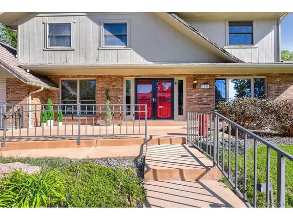 7181 W Morraine, Littleton, CO 80128