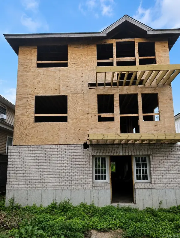13043 129th ST, South Ozone Park, NY 11420