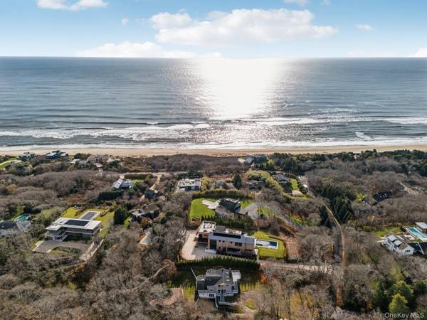 18 Tara RD, Montauk, NY 11954