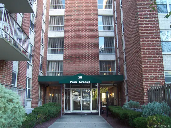 35 Park AVE #1M, Suffern, NY 10901