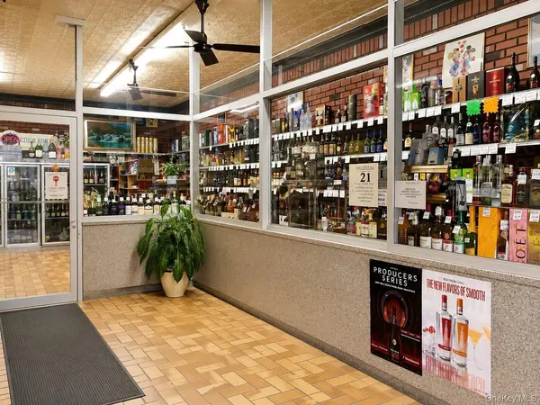 97-10 101th Ave, Ozone Park, NY 11416