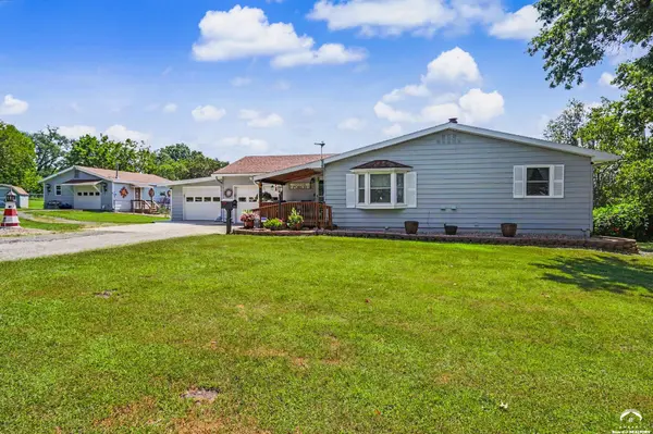 1203 N 1800 RD, Lawrence, KS 66049