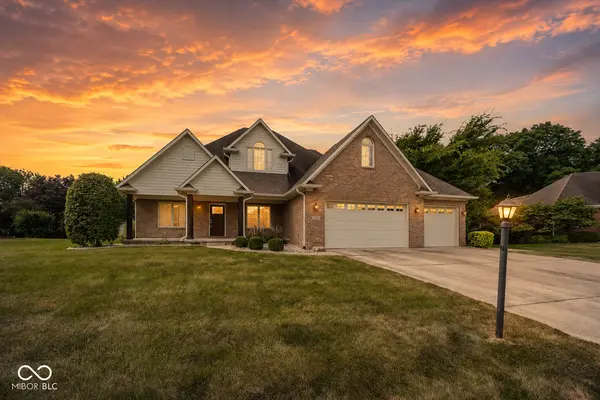 7082 Bitternut LN, Plainfield, IN 46168