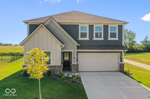2735 Linwood AVE, Greenwood, IN 46143