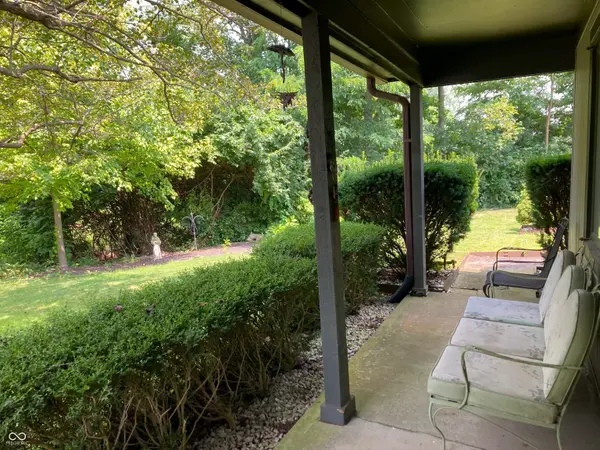 2580 N Willow WAY, Indianapolis, IN 46268