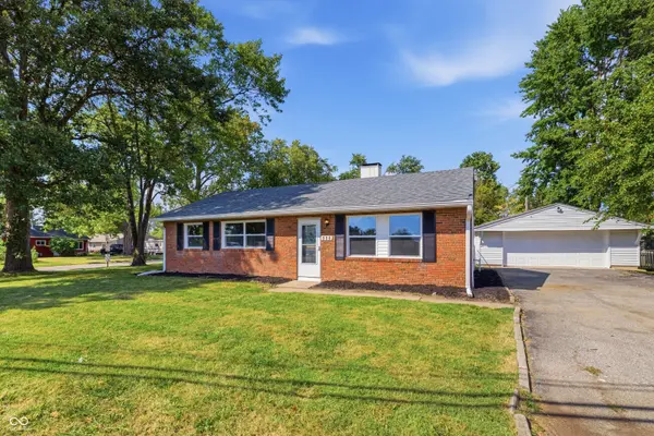110 Whiteland RD, Whiteland, IN 46184