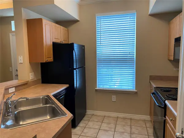 5550 ROSEHILL RD #102, Sarasota, FL 34233