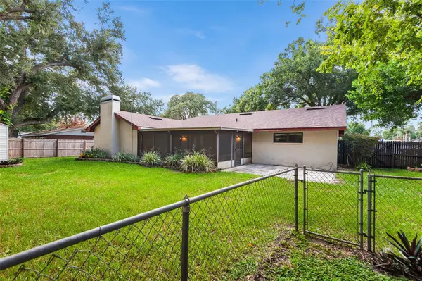 216 SHORE LOOP, Winter Haven, FL 33884