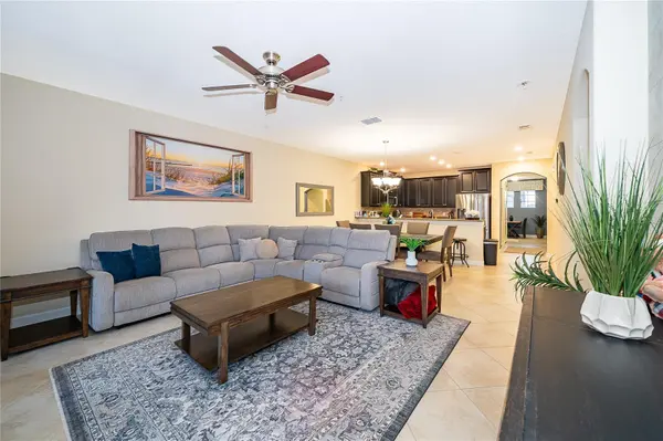 8945 AZALEA SANDS LN #8945, Champions Gate, FL 33896