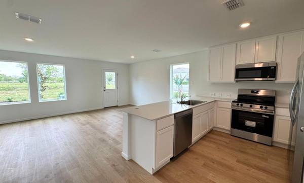 2408 BEVEL LN, Davenport, FL 33837
