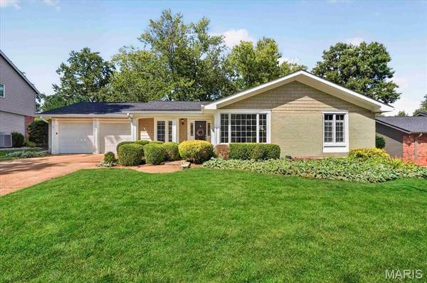 15345 Country Ridge DR, Chesterfield, MO 63017
