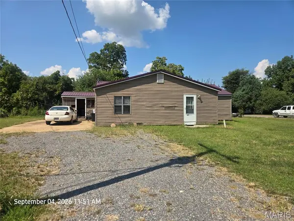 907 State ST, Lilbourn, MO 68362