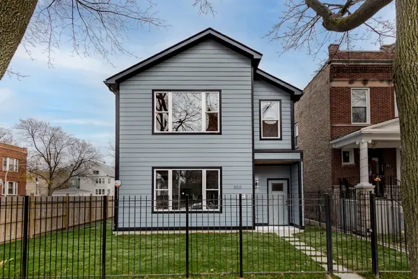 855 N LeClaire AVE, Chicago, IL 60651