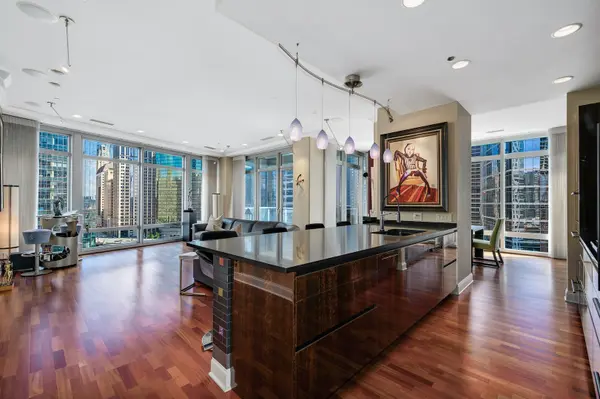 333 N Canal ST #1408, Chicago, IL 60606