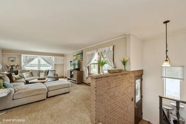 3419 Partridge LN, Belvidere, IL 61008