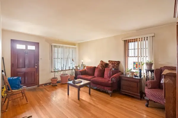 2948 N Natoma AVE, Chicago, IL 60634