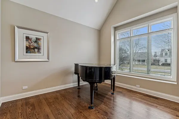 507 Longfellow AVE, Deerfield, IL 60015