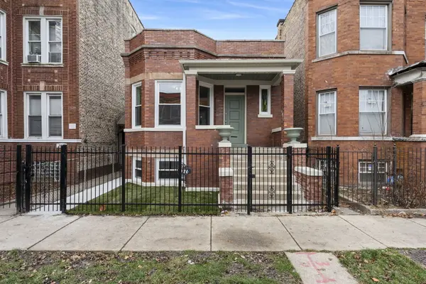926 N Hamlin AVE, Chicago, IL 60651